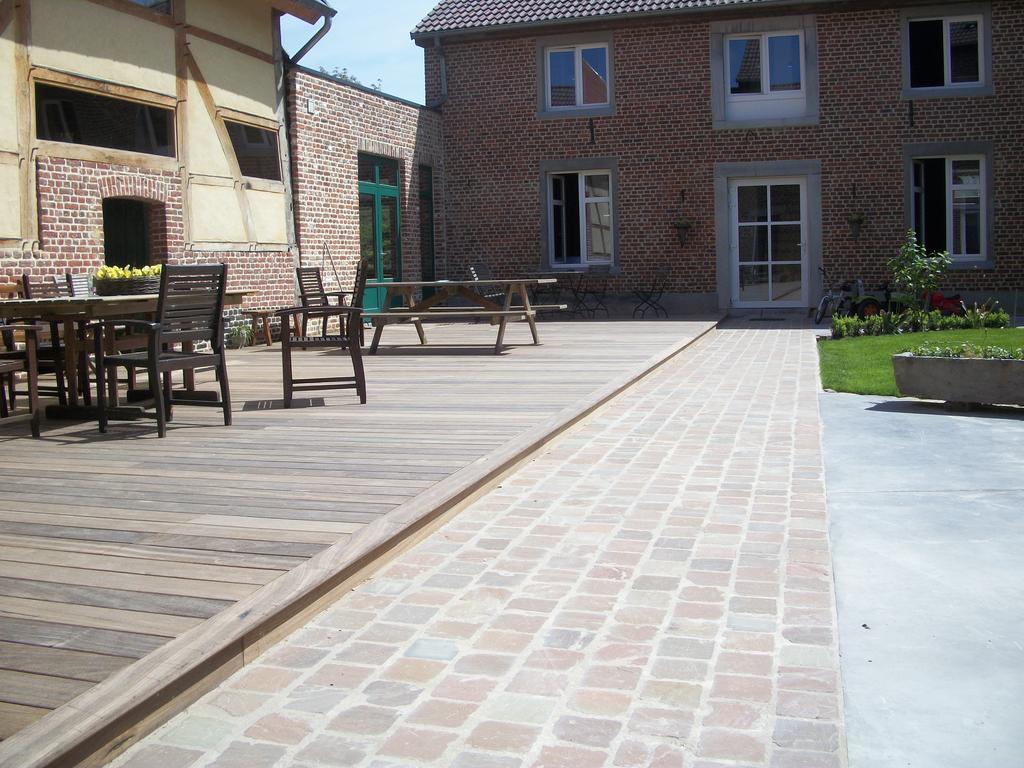 B&B 'T Maanhof Gingelom Eksteriør bilde